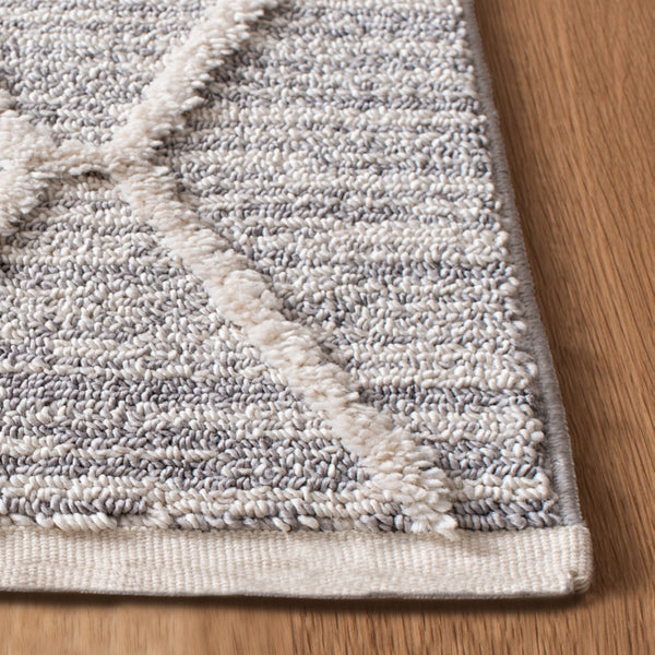 Martha Stewart 500 Martha Stewart 514 Flokati & Shag Power Loomed Space Dyed Polyester Rug in Ivory, Grey 5ft-3in x 7ft-6in