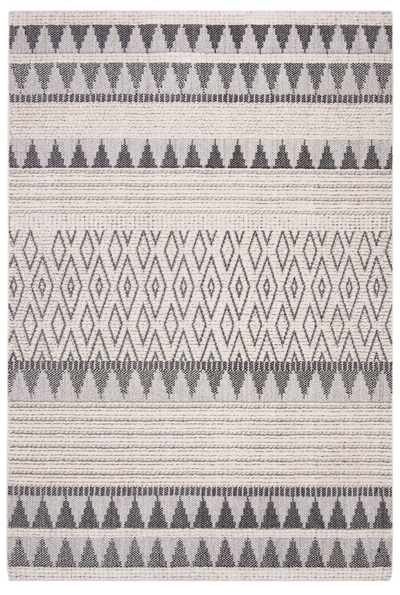 Martha Stewart 500 Martha Stewart 519 Bohemian Power Loomed Space Dyed Polyester Rug Ivory / Charcoal