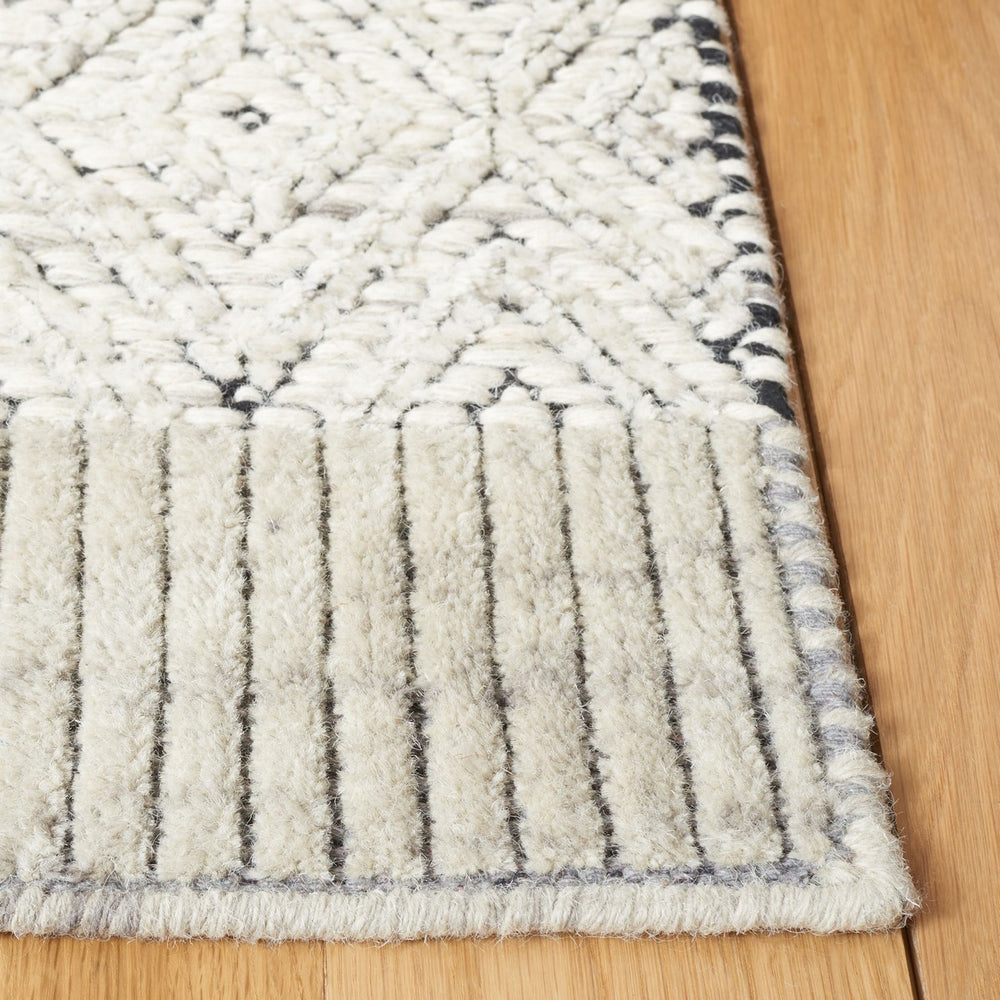 Safavieh Martha Stewart 9604 Hand Loomed 65% Wool and 35% Cotton Rug MSR9604G-9