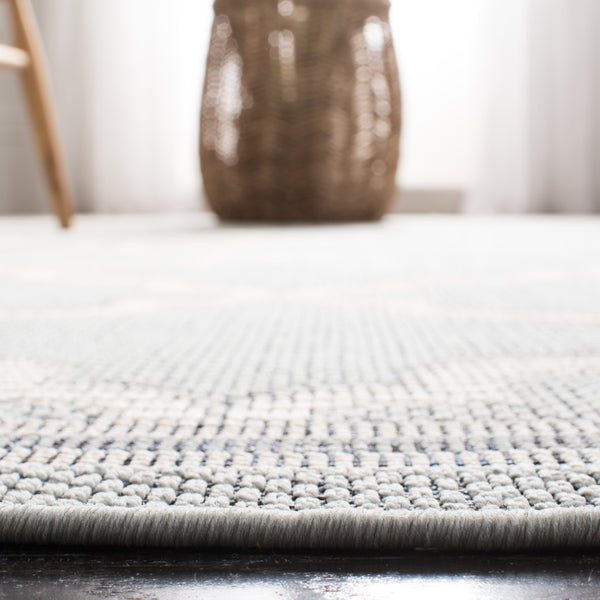 Martha Stewart Indoor Outdoor Martha Stewart Outdoor 336 Indoor - Outdoor Power Loomed Polypropylene Frize Rug in Aqua, Cream 9ft x 12ft