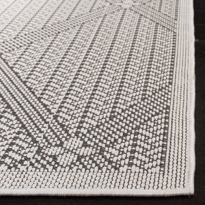 Martha Stewart Indoor Outdoor Martha Stewart Outdoor 339 Indoor - Outdoor Power Loomed Polypropylene Frize Rug in Charcoal, Beige 4ft-5in x 6ft-5in