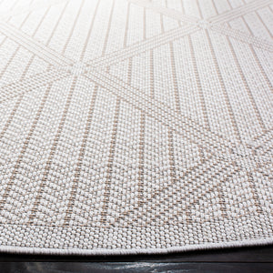 Martha Stewart Indoor Outdoor Martha Stewart Outdoor 339 Indoor - Outdoor Power Loomed Polypropylene Frize Rug in Charcoal, Beige 4ft-5in x 6ft-5in