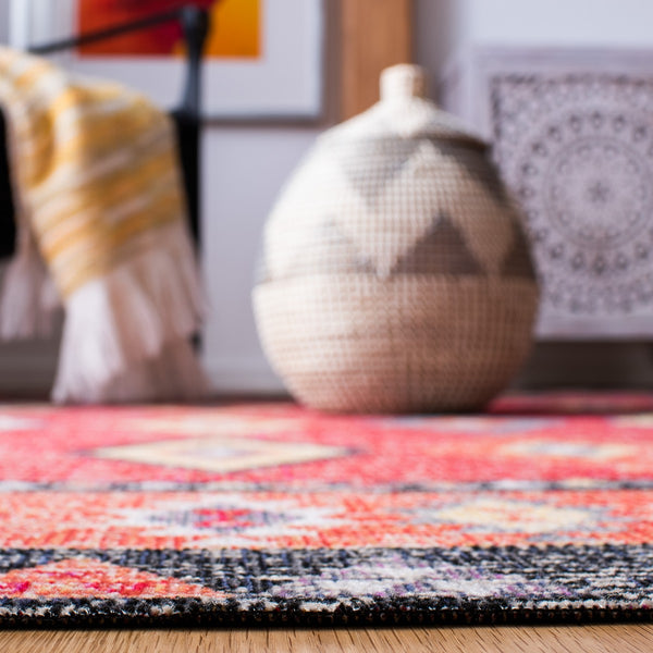 Montage 200 Montage  Power Loomed 100% Polypropylene Rug Red / Black