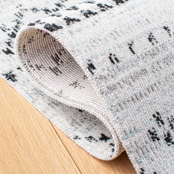 Montage 200 Montage  Power Loomed 100% Polypropylene Rug Grey / Ivory