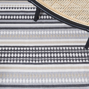 Safavieh Montauk 451 Hand Woven Cotton Rug MTK451F-8