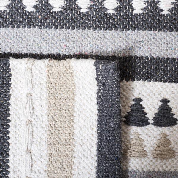 Safavieh Montauk 451 Hand Woven Cotton Rug MTK451F-8