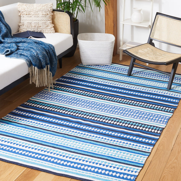 Safavieh Montauk 451 Hand Woven Cotton Rug MTK451M-8