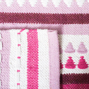 Safavieh Montauk 451 Hand Woven Cotton Rug MTK451R-8