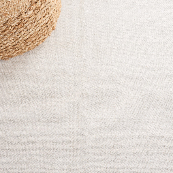 Safavieh Montauk 576 Hand Loomed Polyester Rug MTK576A-8