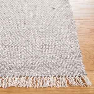 Safavieh Montauk 577 Hand Loomed Polyester Rug MTK577F-8