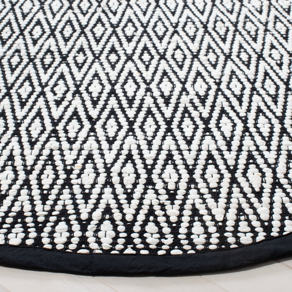 Montauk Hand Woven Rug in Durable Polyester and Cotton for a Cozy, Stylish Home Décor Upgrade