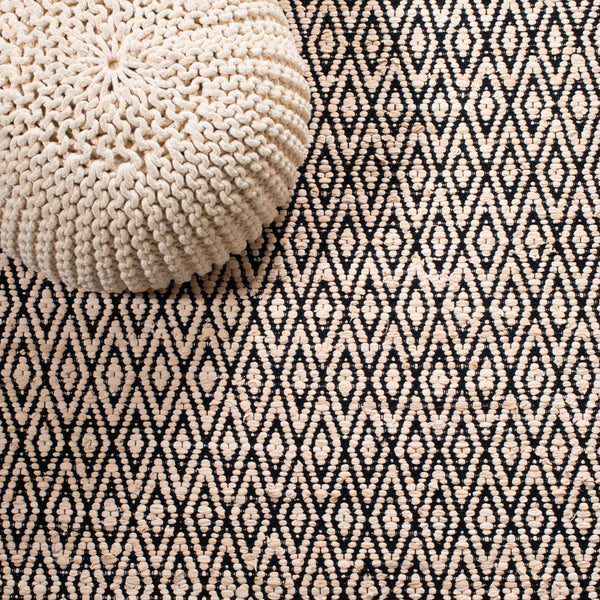 Montauk Hand Woven Rug in Durable Polyester and Cotton for a Cozy, Stylish Home Décor Upgrade