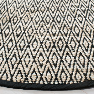 Montauk Hand Woven Rug in Durable Polyester and Cotton for a Cozy, Stylish Home Décor Upgrade