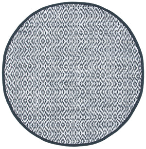 Montauk Hand Woven Rug in Durable Polyester and Cotton for a Cozy, Stylish Home Décor Upgrade