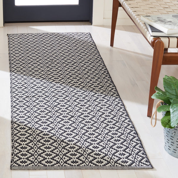 Safavieh Montauk 716 Hand Woven Cotton Rug MTK716D-9