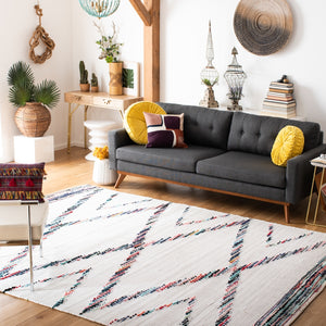 Montauk Elegant Flat Weave Rug in Soft Polyester and Cotton, Perfect for Enhancing Any Space