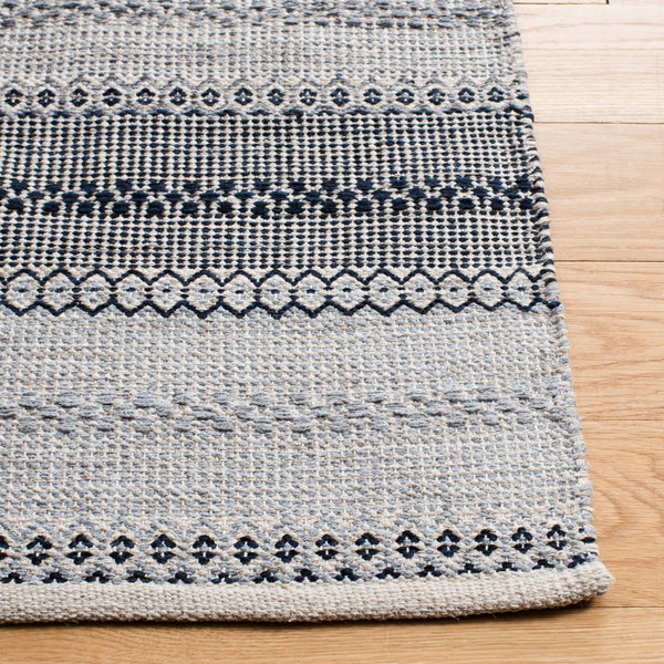 Safavieh Montauk 851 Flat Weave Cotton Contemporary Rug MTK851H-6SQ