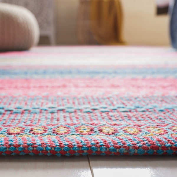 Safavieh Montauk 851 Flat Weave Cotton Contemporary Rug MTK851Q-6SQ