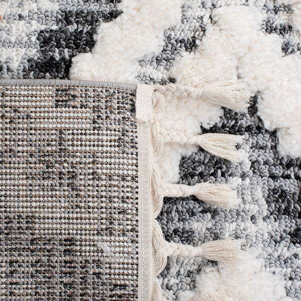 Safavieh Moroccan Tassel Shag 610 Power Loomed Polypropylene Pile Shag & Flokati Rug MTS610A-5