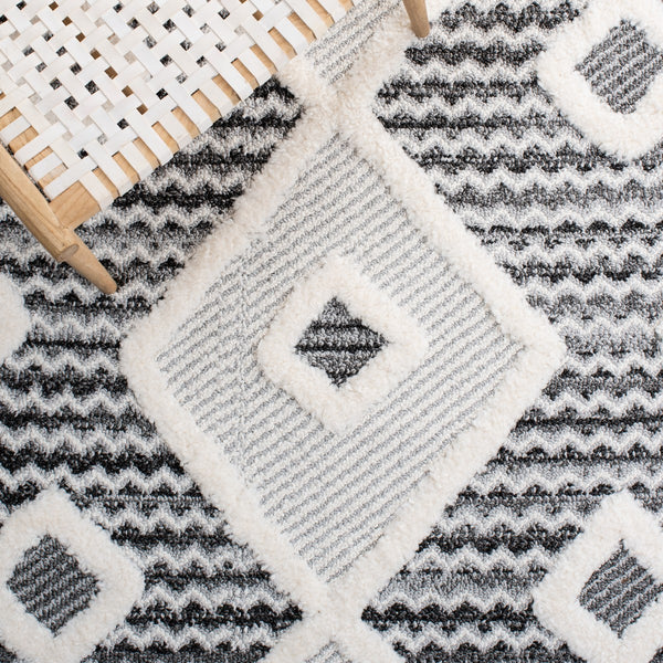 Safavieh Moroccan Tassel Shag 612 Power Loomed Polypropylene Pile Shag & Flokati Rug MTS612F-5