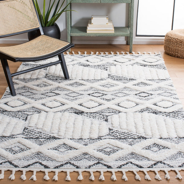 Safavieh Moroccan Tassel Shag 618 Power Loomed Polypropylene Pile Shag & Flokati Rug MTS618A-5