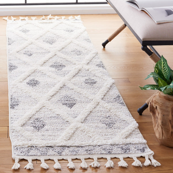 Safavieh Moroccan Tassel Shag 642 Power Loomed Polypropylene Pile Shag & Flokati Rug MTS642A-28