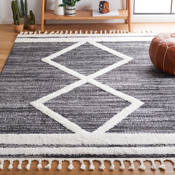 Safavieh Moroccan Tassel Shag 650 Power Loomed Polypropylene Pile Rug MTS650Z-5