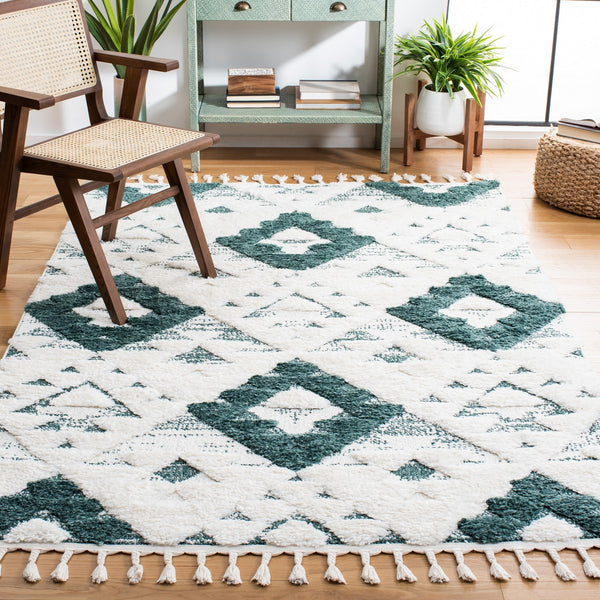 Safavieh Moroccan Tassel Shag 688 Power Loomed Polypropylene Pile Shag & Flokati Rug MTS688Y-5
