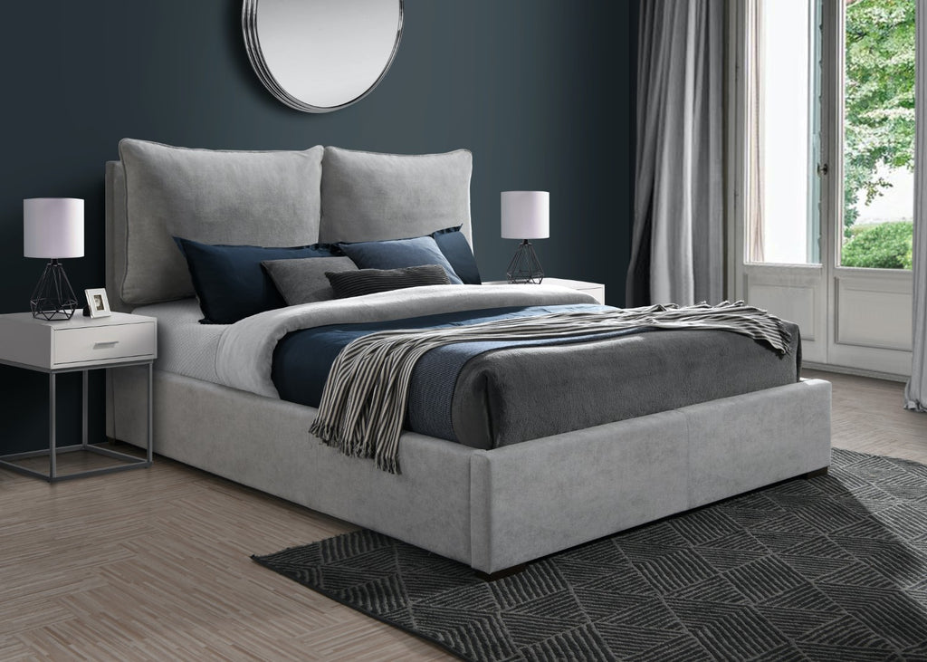 Misha Polyester Fabric / Particle Board / Foam Contemporary Light Grey Polyester Fabric Full Bed (3 Boxes) - 60" W x 82" D x 46" H