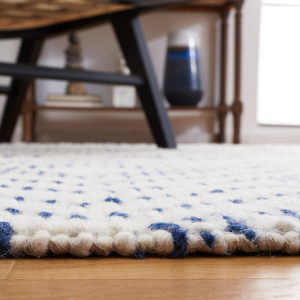 Safavieh Natura 184 Hand Loomed 80% Wool and 20% Cotton Rug NAT184M-8