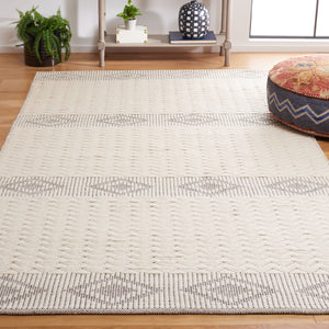Safavieh Natura 204 Modern Hand Woven Rug Ivory / Black NAT204Z-8