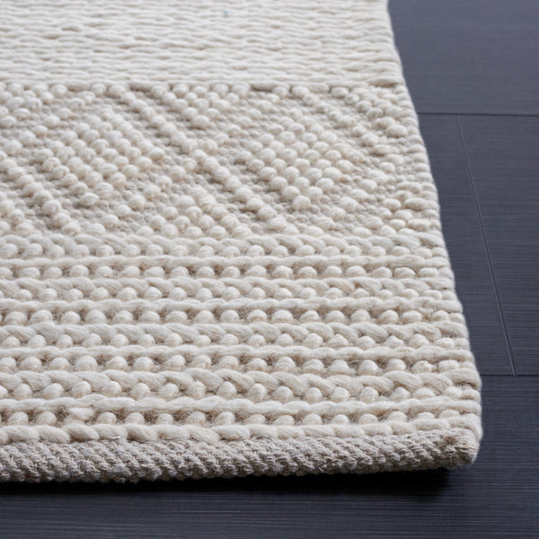 Safavieh Natura 212 Hand Woven Wool Rug NAT212A-6R