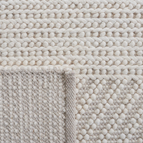 Safavieh Natura 212 Hand Woven Wool Rug NAT212A-6R