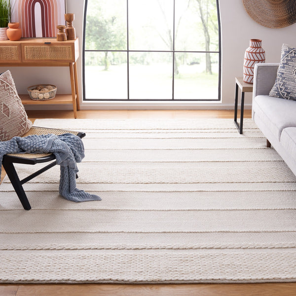 Safavieh Natura 216 Hand Woven Wool Rug NAT216A-8