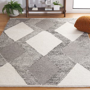 Safavieh Natura 219 Hand Woven Wool and Cotton Bohemian Rug NAT219F-8