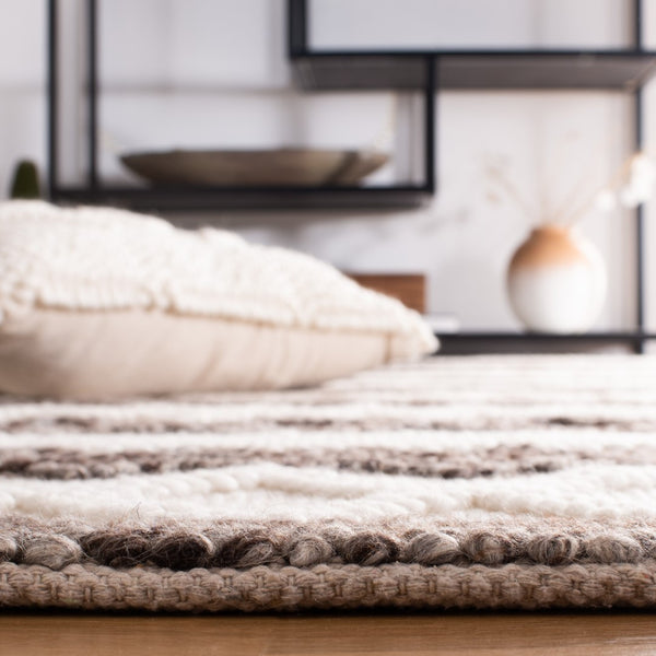 Safavieh Natura 291 Hand Woven 80% Wool and 20% Cotton Bohemian Rug NAT291F-8