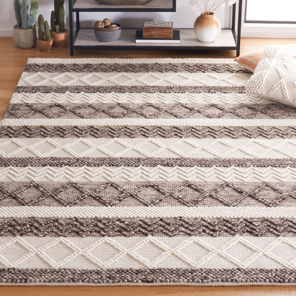 Safavieh Natura 291 Hand Woven 80% Wool and 20% Cotton Bohemian Rug NAT291F-8