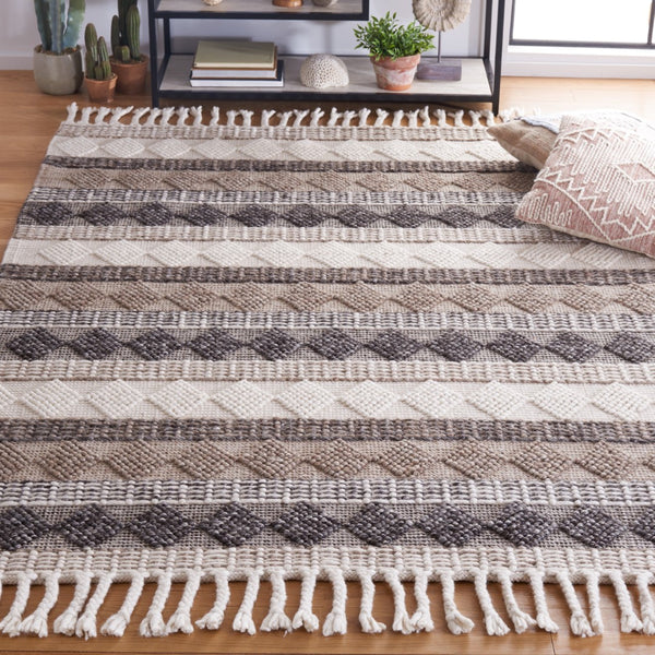 Safavieh Natura 292 Hand Woven 80% Wool and 20% Cotton Bohemian Rug NAT292Z-8