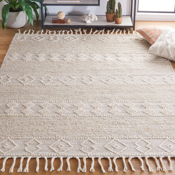 Safavieh Natura 294 Hand Woven 80% Wool and 20% Cotton Bohemian Rug NAT294A-8