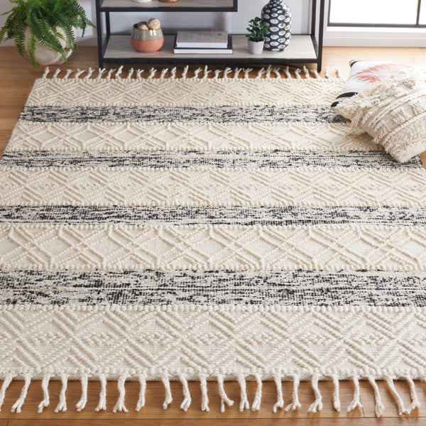 Safavieh Natura 298 Hand Woven 80% Wool and 20% Cotton Bohemian Rug NAT298Z-8