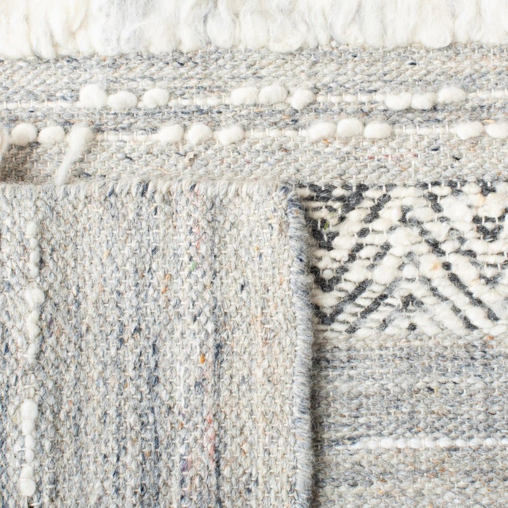 Safavieh Natura 320 Hand Woven 90% Wool and 10% Cotton Rug NAT320F-9