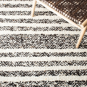 Natura 329 Hand Woven 90% Wool, 10% Cotton 0 Rug Black / Ivory 90% Wool, 10% Cotton NAT329Z-5