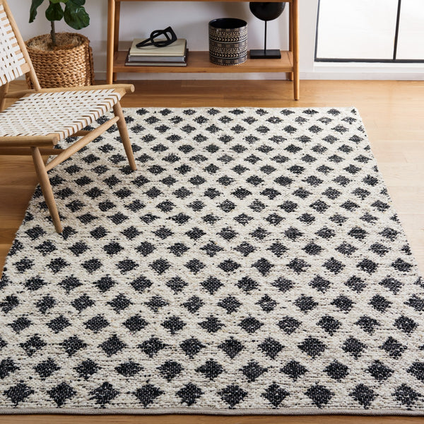 Safavieh Natura 348 Flat Weave 60% Wool and 40% Leather Rug NAT348B-8