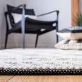 Safavieh Natura 478 Hand Woven 60% Wool, 40% Cotton Rug Ivory / Black 60% Wool, 40% Cotton NAT478A-4