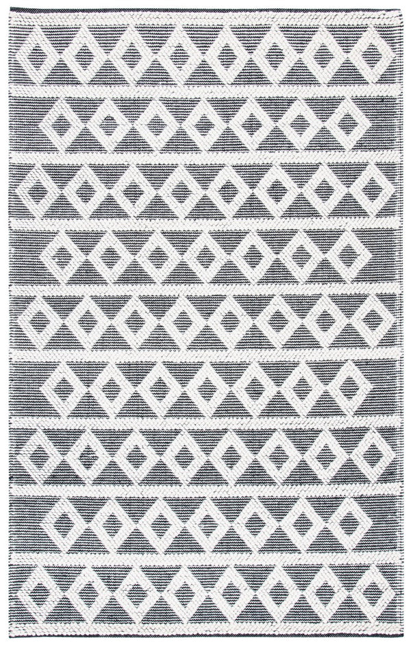 Safavieh Natura 479 Hand Woven 60% Wool, 40% Cotton Rug Ivory / Black 60% Wool, 40% Cotton NAT479A-5