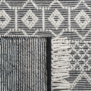 Safavieh Natura 687 80% Wool, 20% Cotton Hand Loomed Fringe: 10cm Rug NAT687A-8