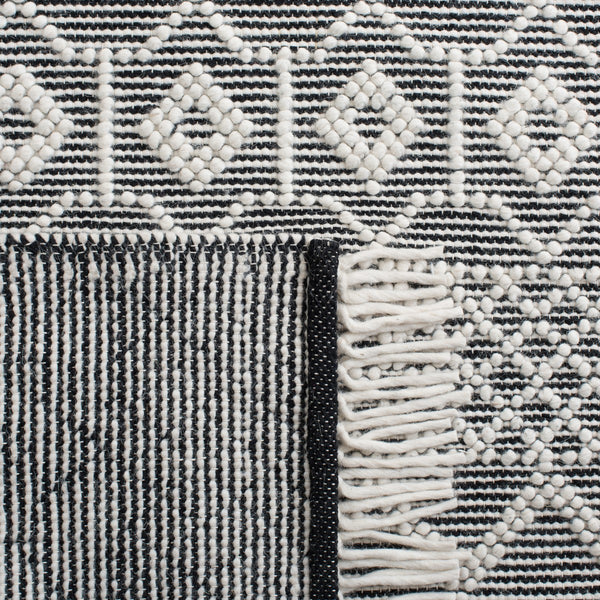 Safavieh Natura 687 80% Wool, 20% Cotton Hand Loomed Fringe: 10cm Rug NAT687A-8