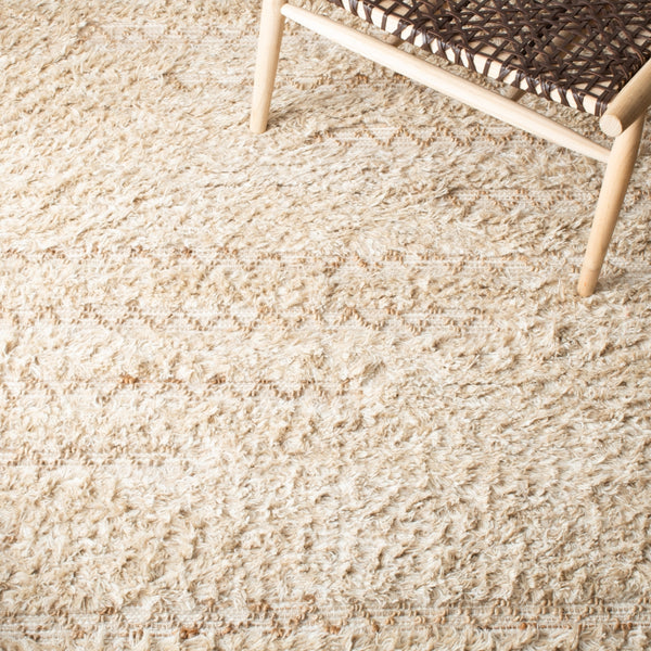 Natura Hand Loomed 65% Wool, 25% Jute, 10% Cotton Contemporary Rug Beige / Natural 65% Wool, 25% Jute, 10% Cotton NAT720F-5