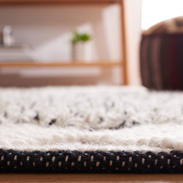 Safavieh Natura 722 Hand Loomed 80% Wool/20% Cotton Modern Rug NAT722Z-8