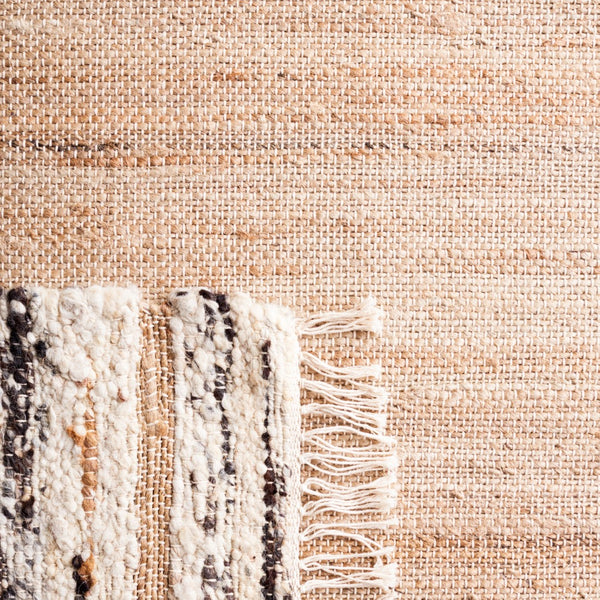 Safavieh Natura 871 Hand Woven 55% Jute/35% Wool/10% Cotton Rug NAT871Z-8